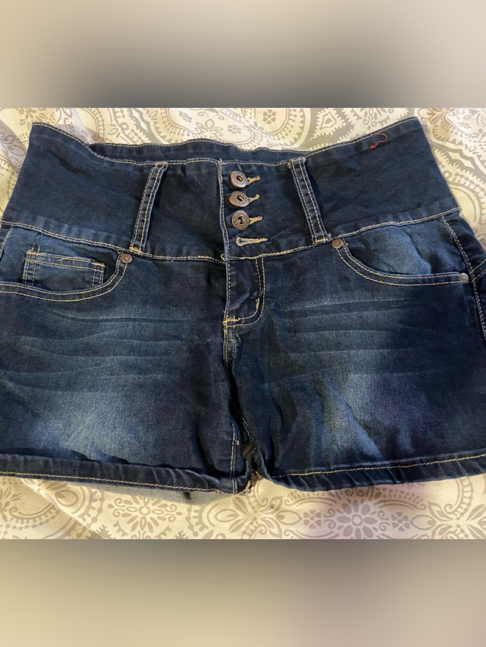 High-Waist Dark blue  Wash Denim Shorts